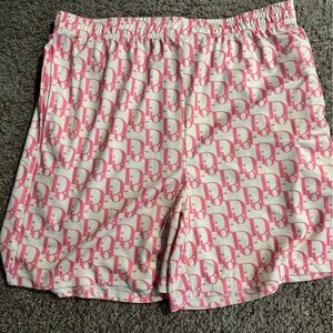 Pink/white mesh shorts size xl